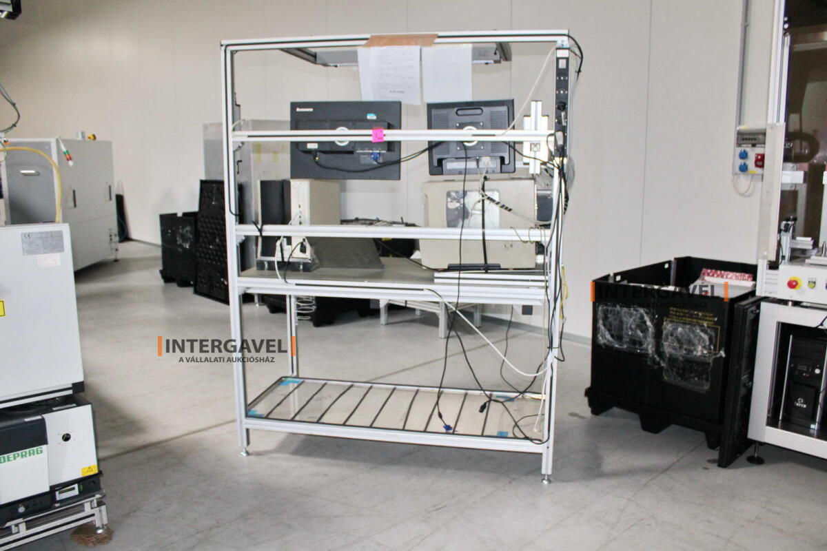 Bontott szerelő munkahely 3