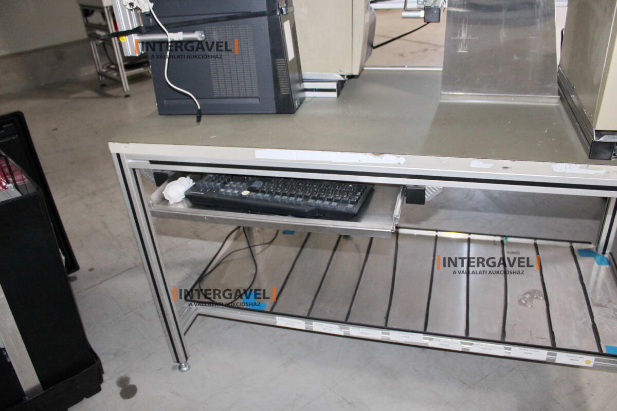 Bontott szerelő munkahely 4