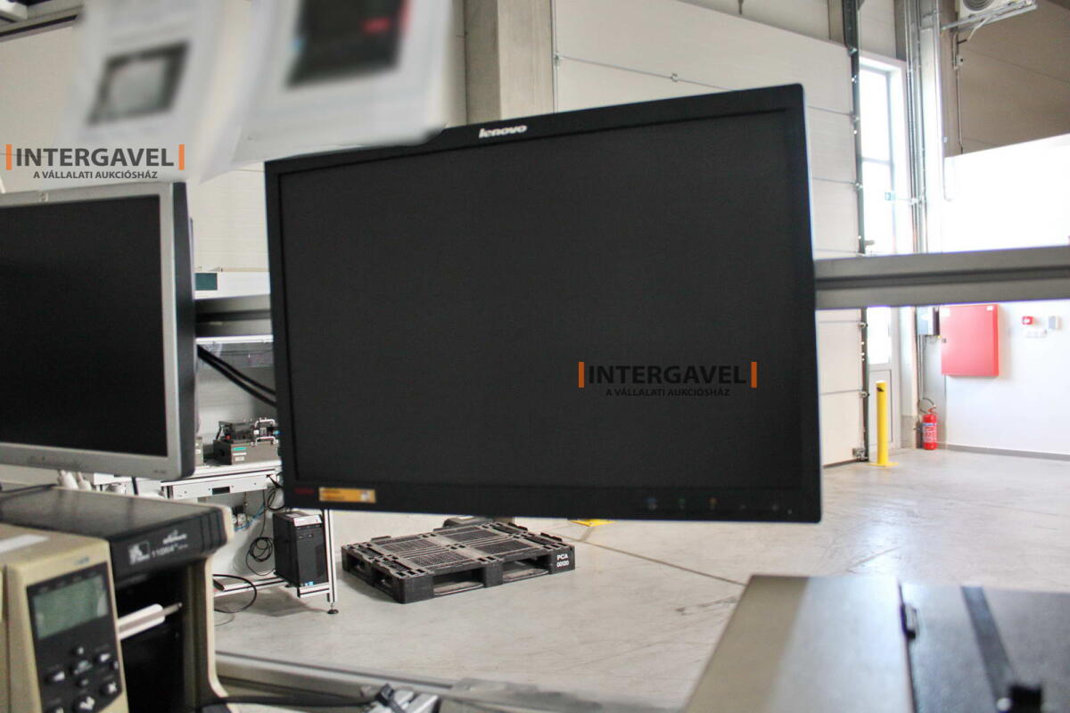 Bontott szerelő munkahely 7