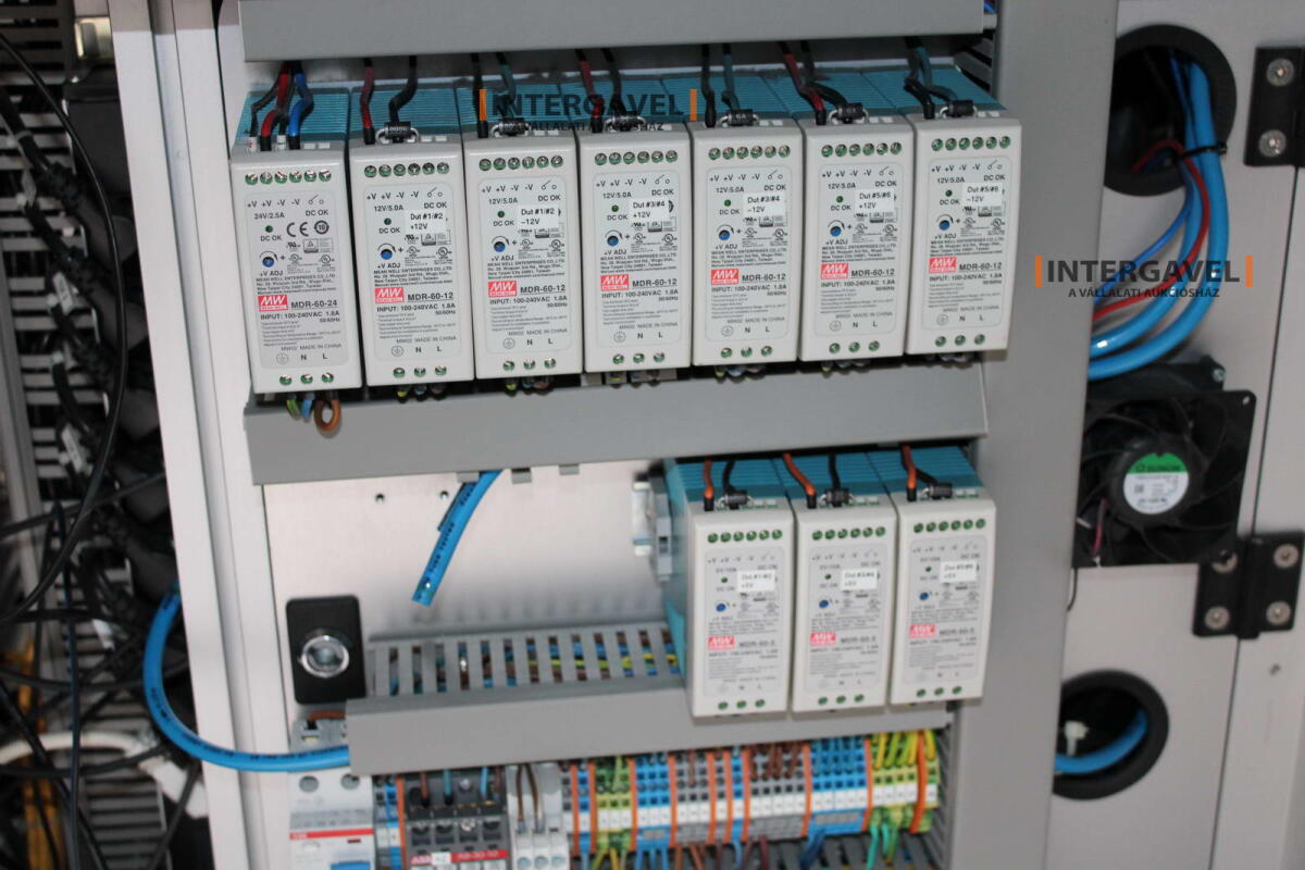 Bontott teszt munkahely 10