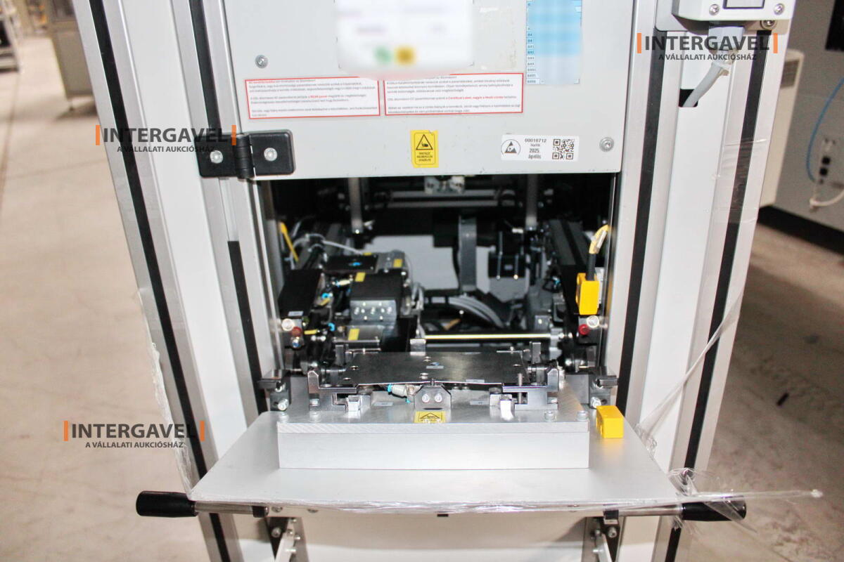 Bontott teszt munkahely 4