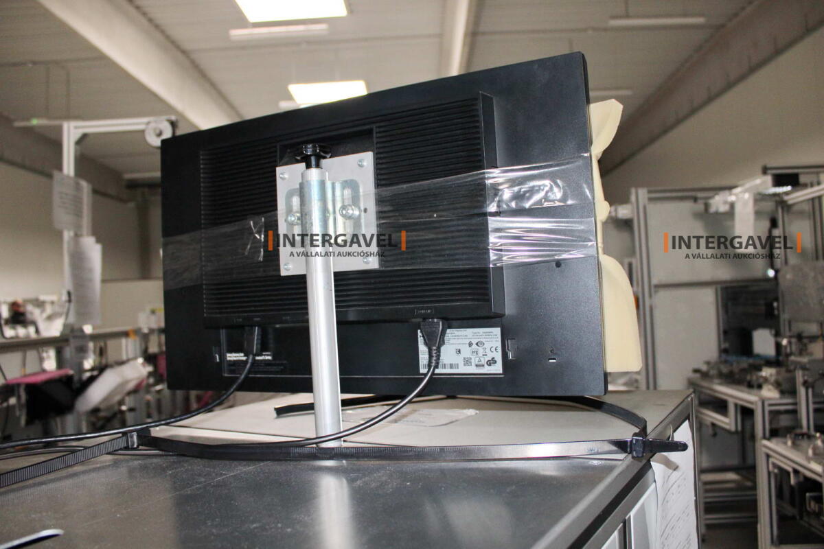 Bontott teszt munkahely 9