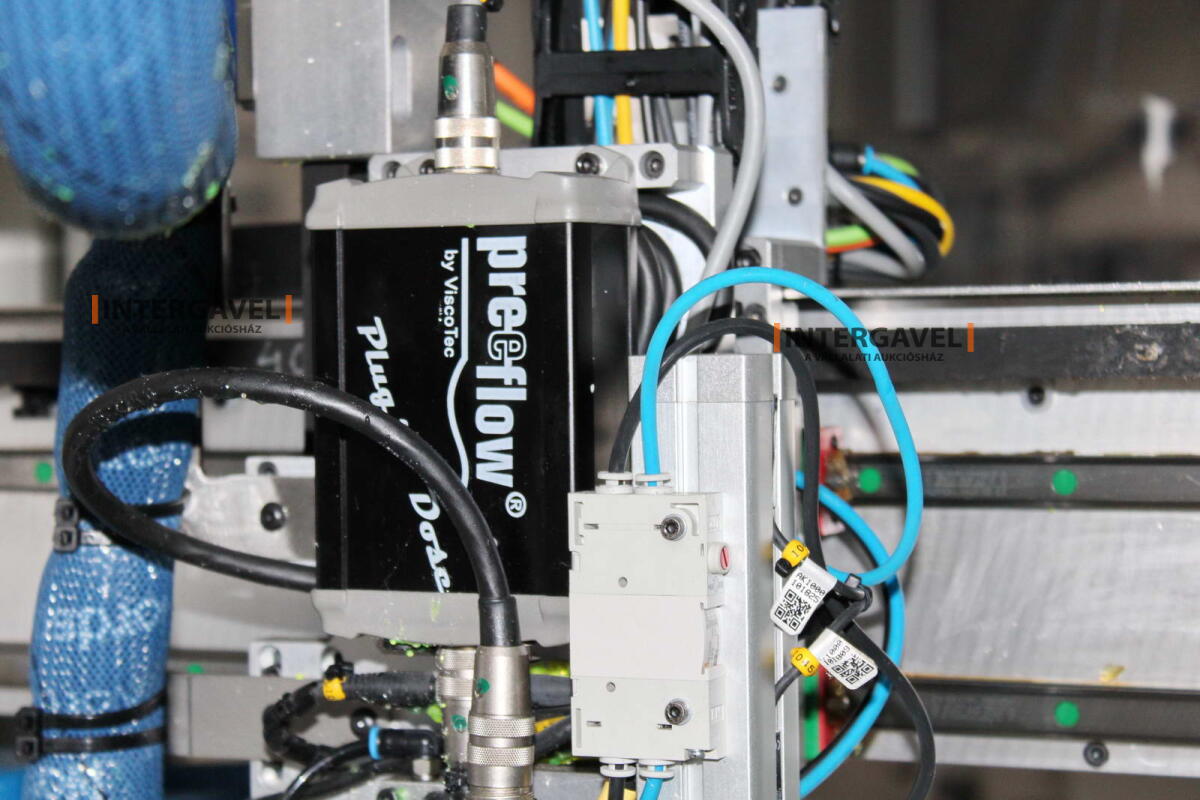 Bontott szerelő célgép 5