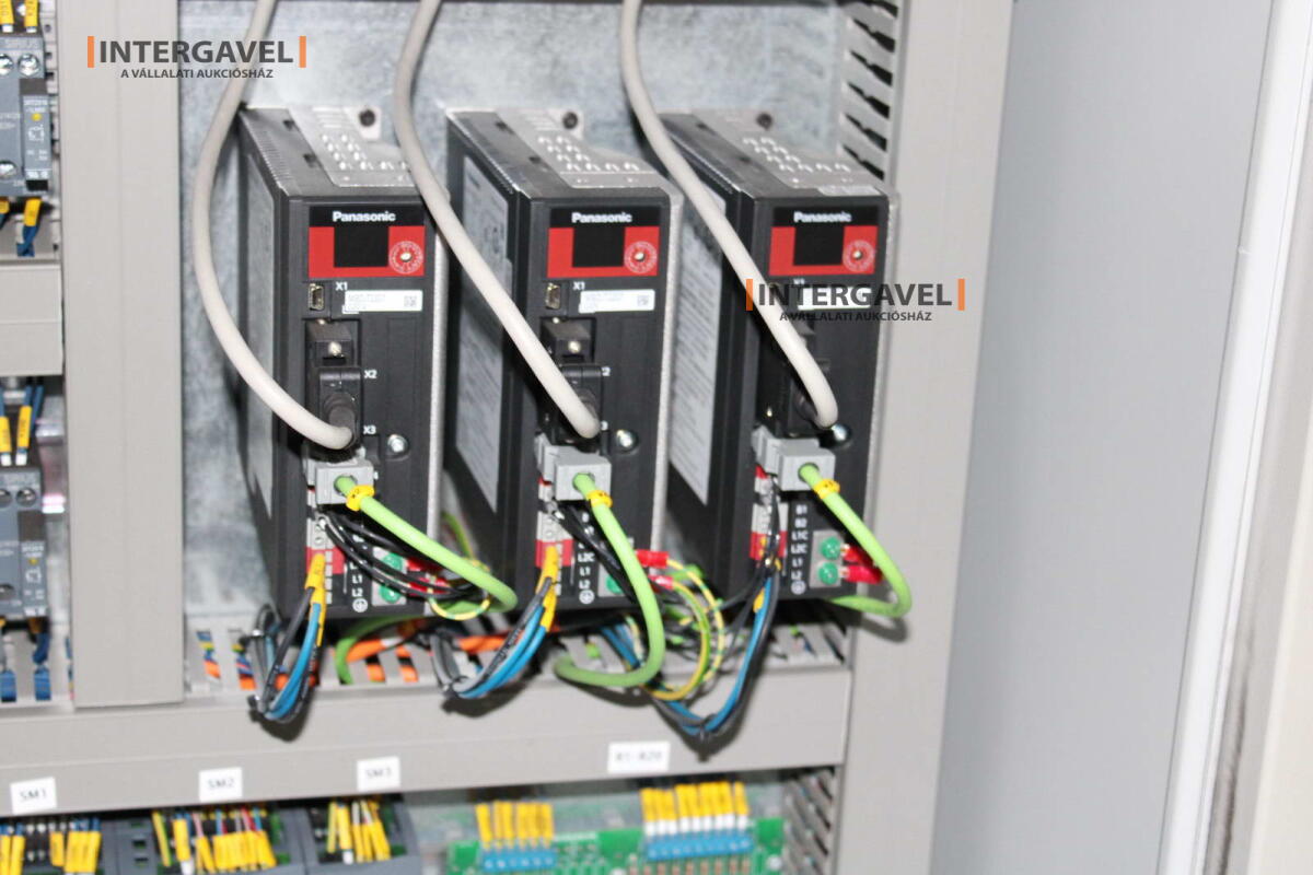 Bontott szerelő célgép 18