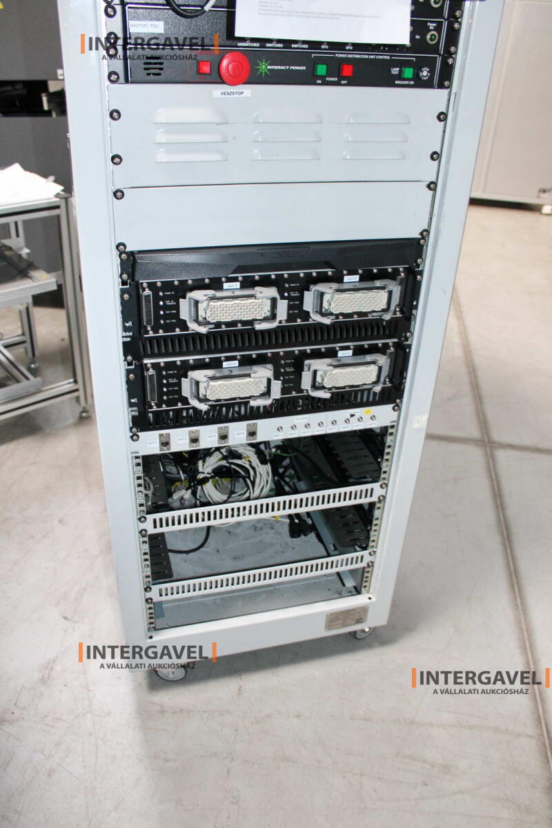 Bontott teszt szekrény 4