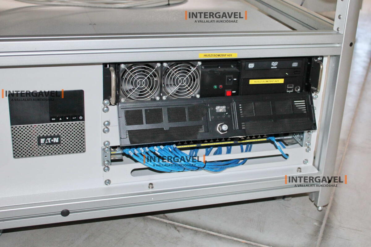 Bontott teszt munkahely 8