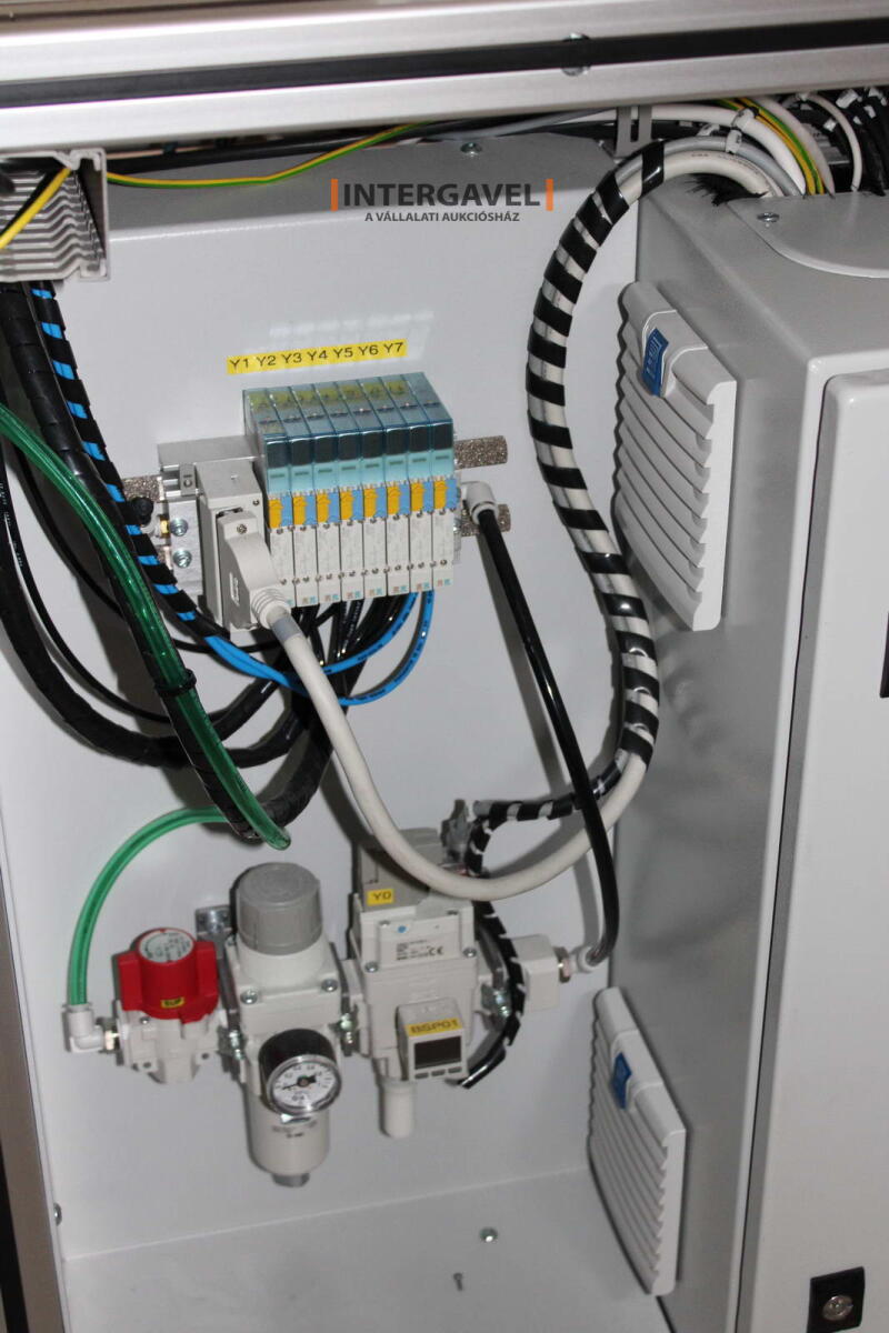 Bontott teszt munkahely 10