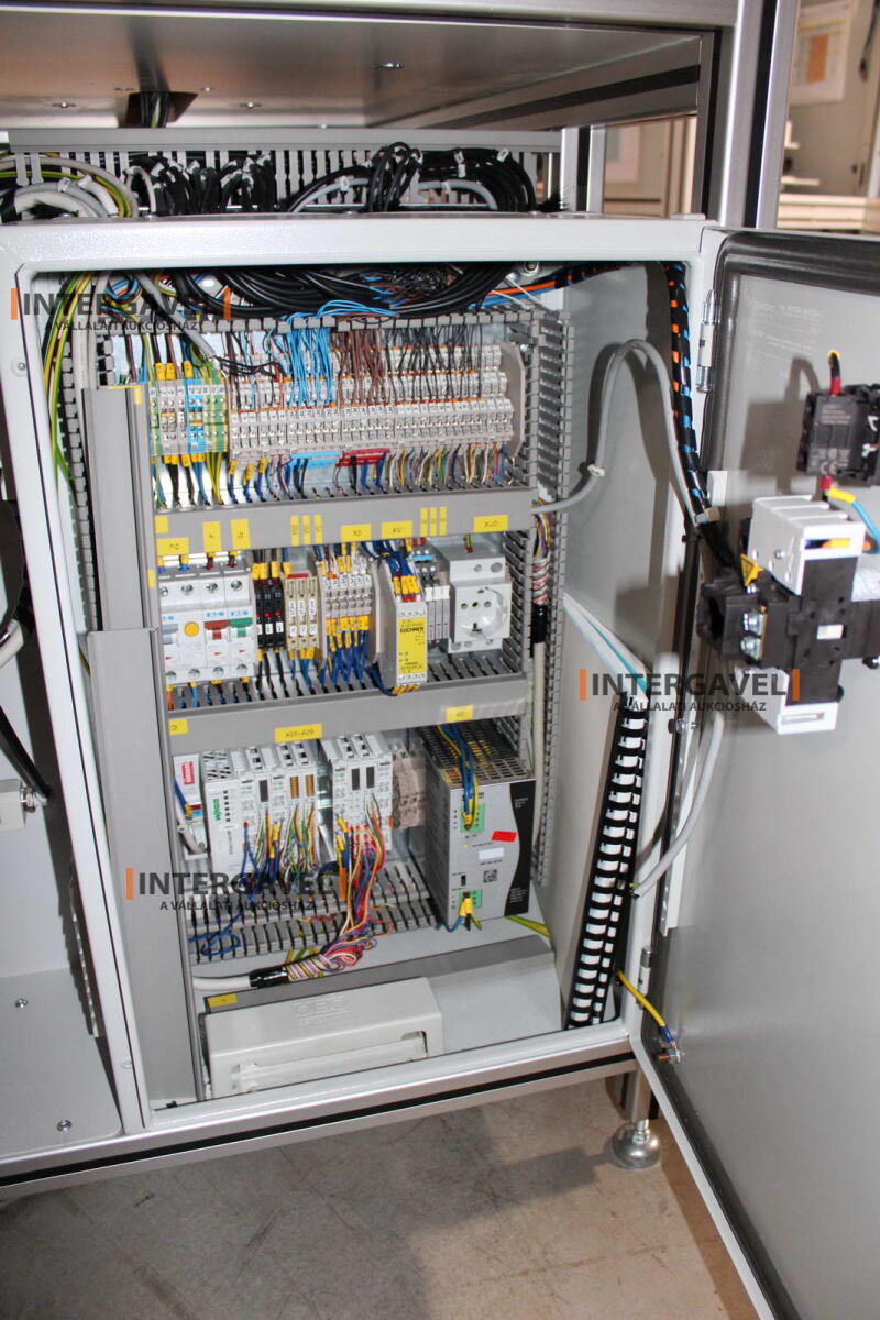 Bontott teszt munkahely 11