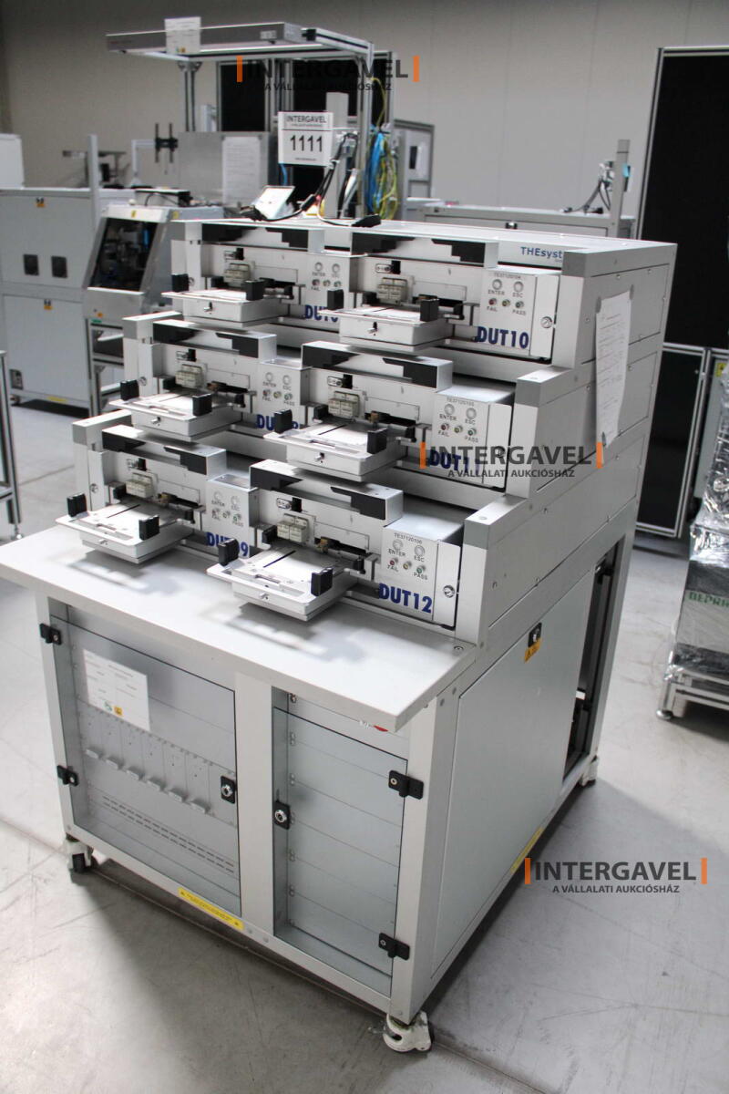 Bontott teszt munkahely