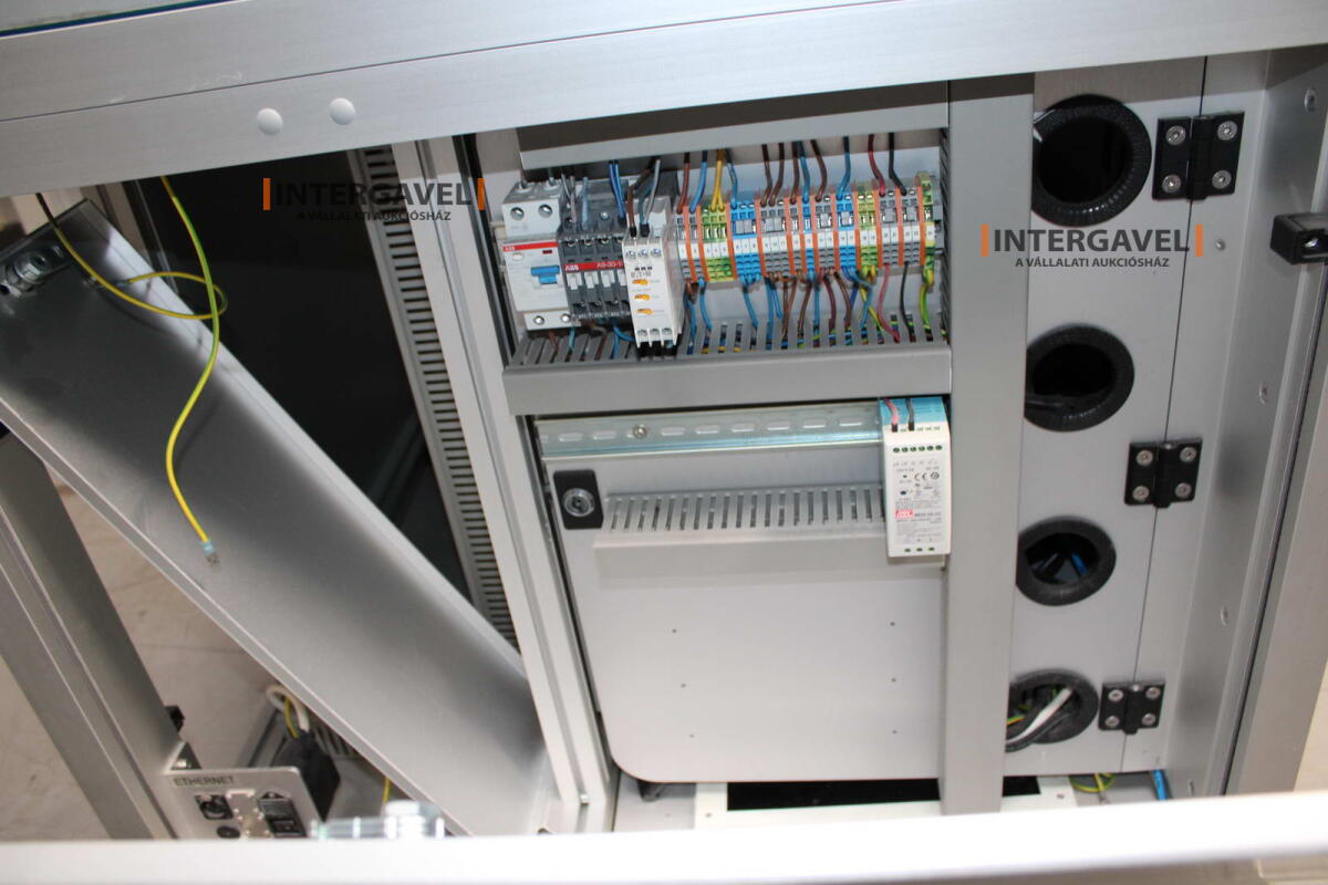 Bontott teszt munkahely 6