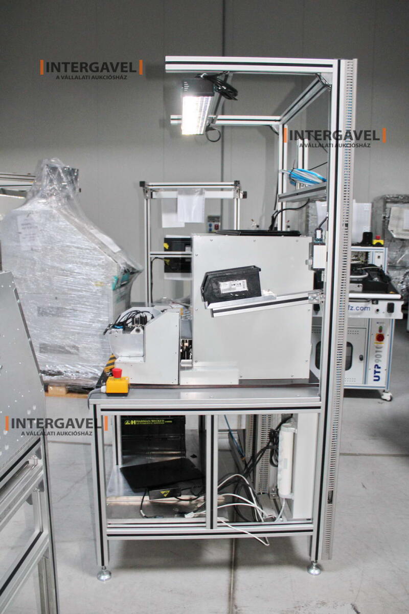 Bontott szerelő munkahely 3