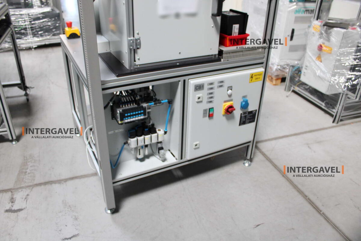 Bontott szerelő munkahely 10