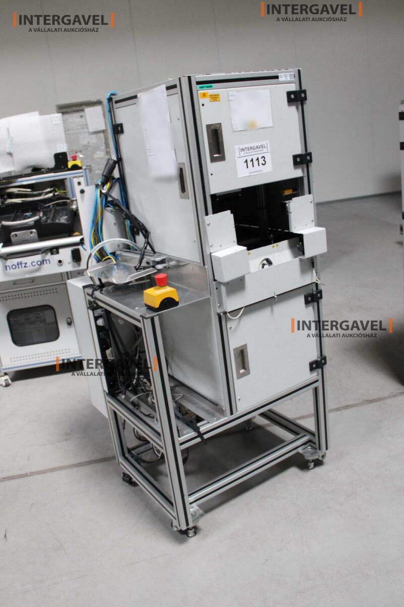 Bontott teszt munkahely