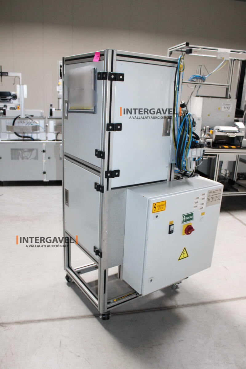 Bontott teszt munkahely 2