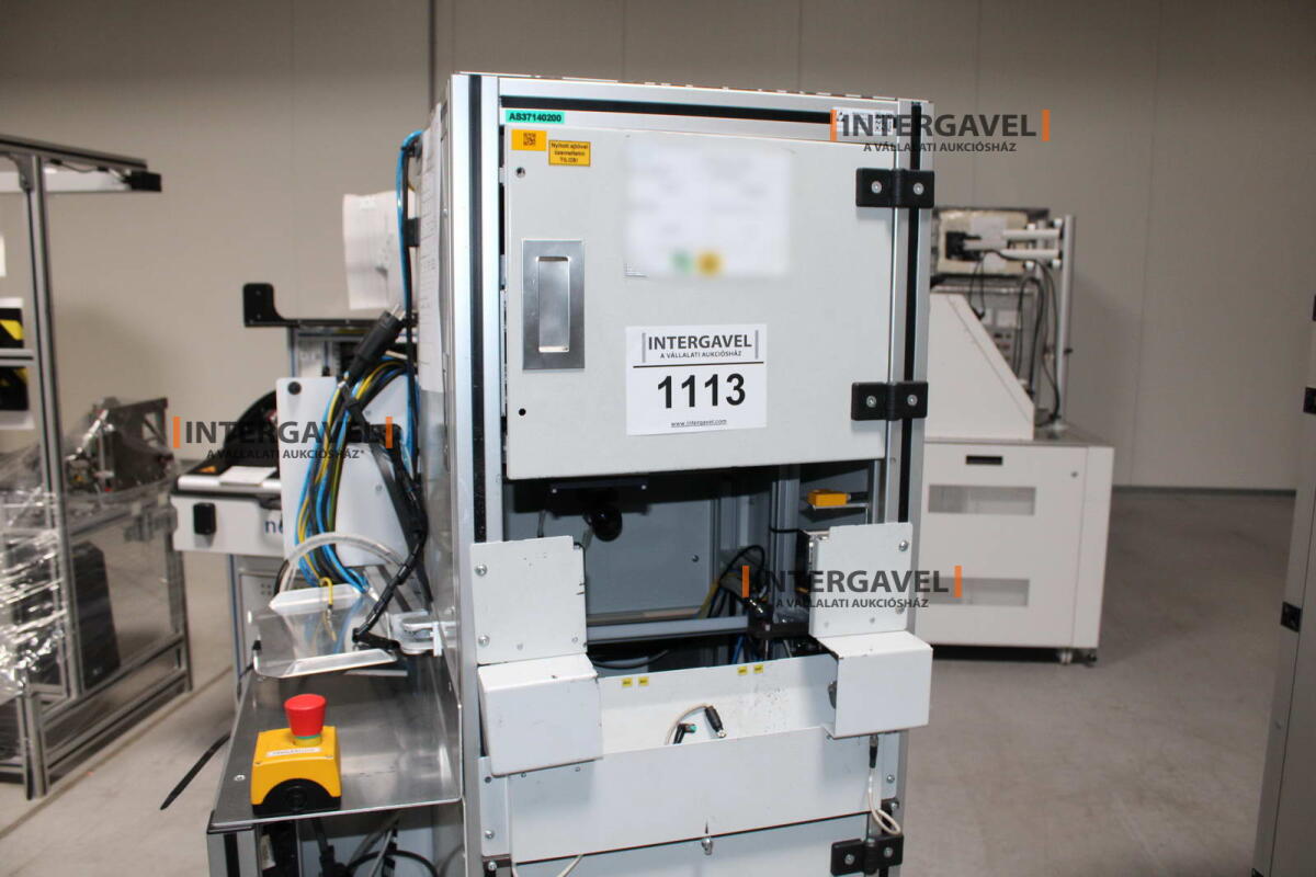 Bontott teszt munkahely 3