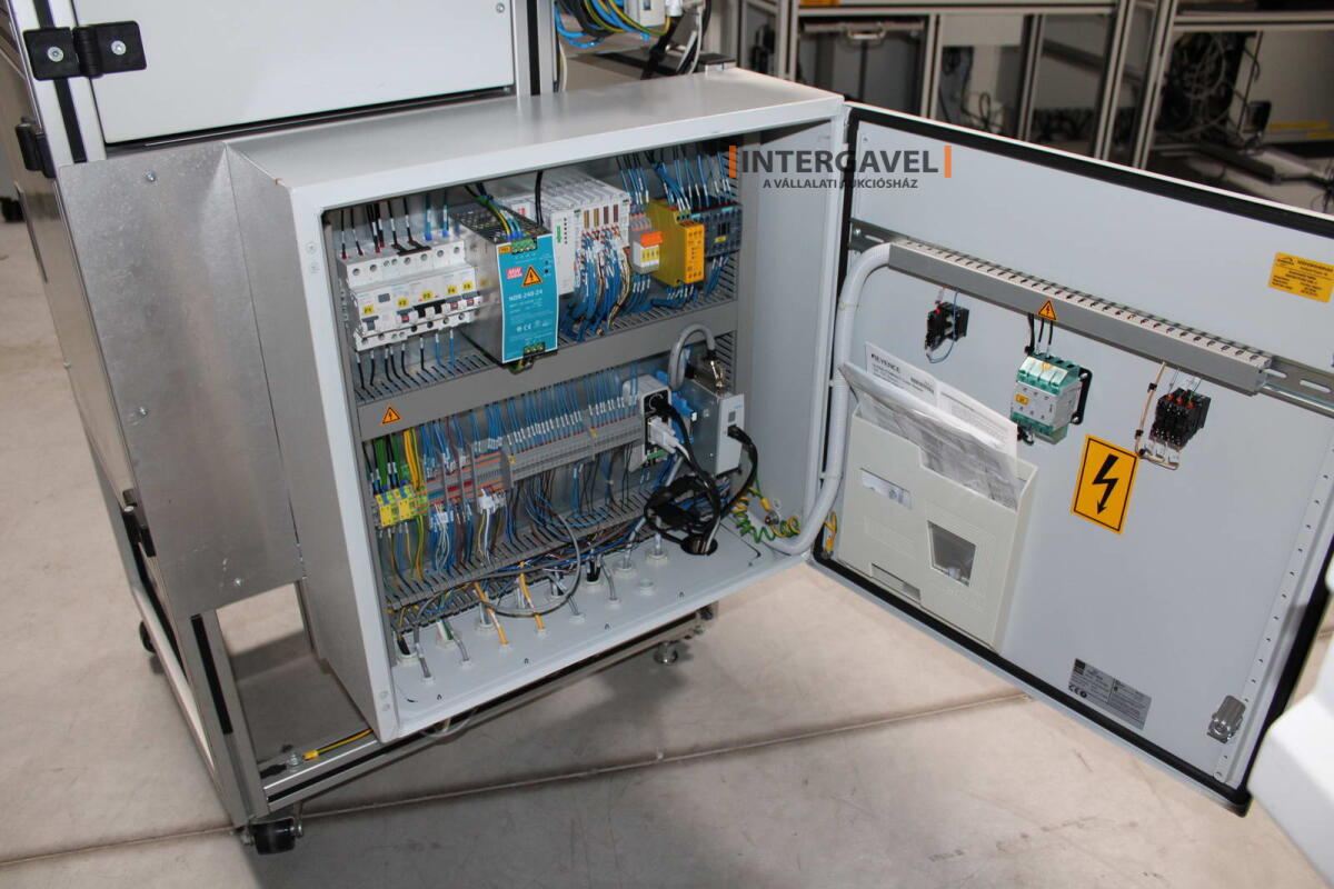 Bontott teszt munkahely 11