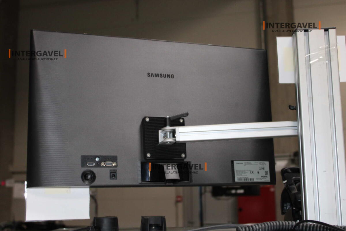 Bontott teszt munkahely 6