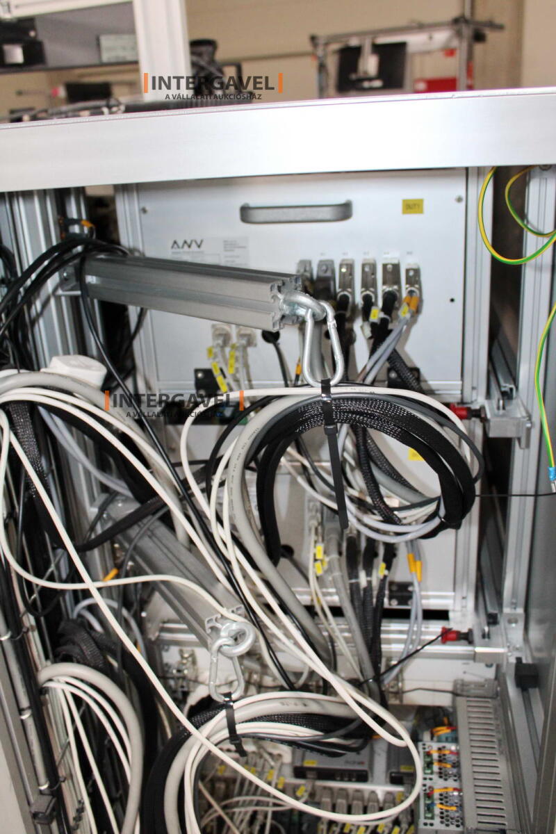 Bontott teszt munkahely 9