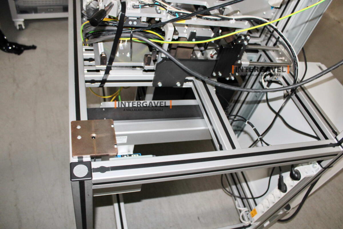 Bontott szerelő munkahely 10