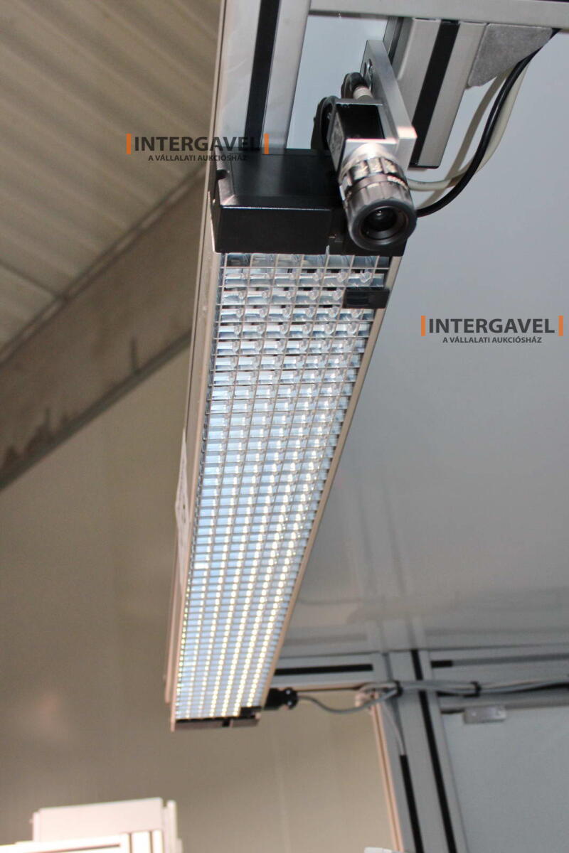 Bontott szerelő munkahely 13