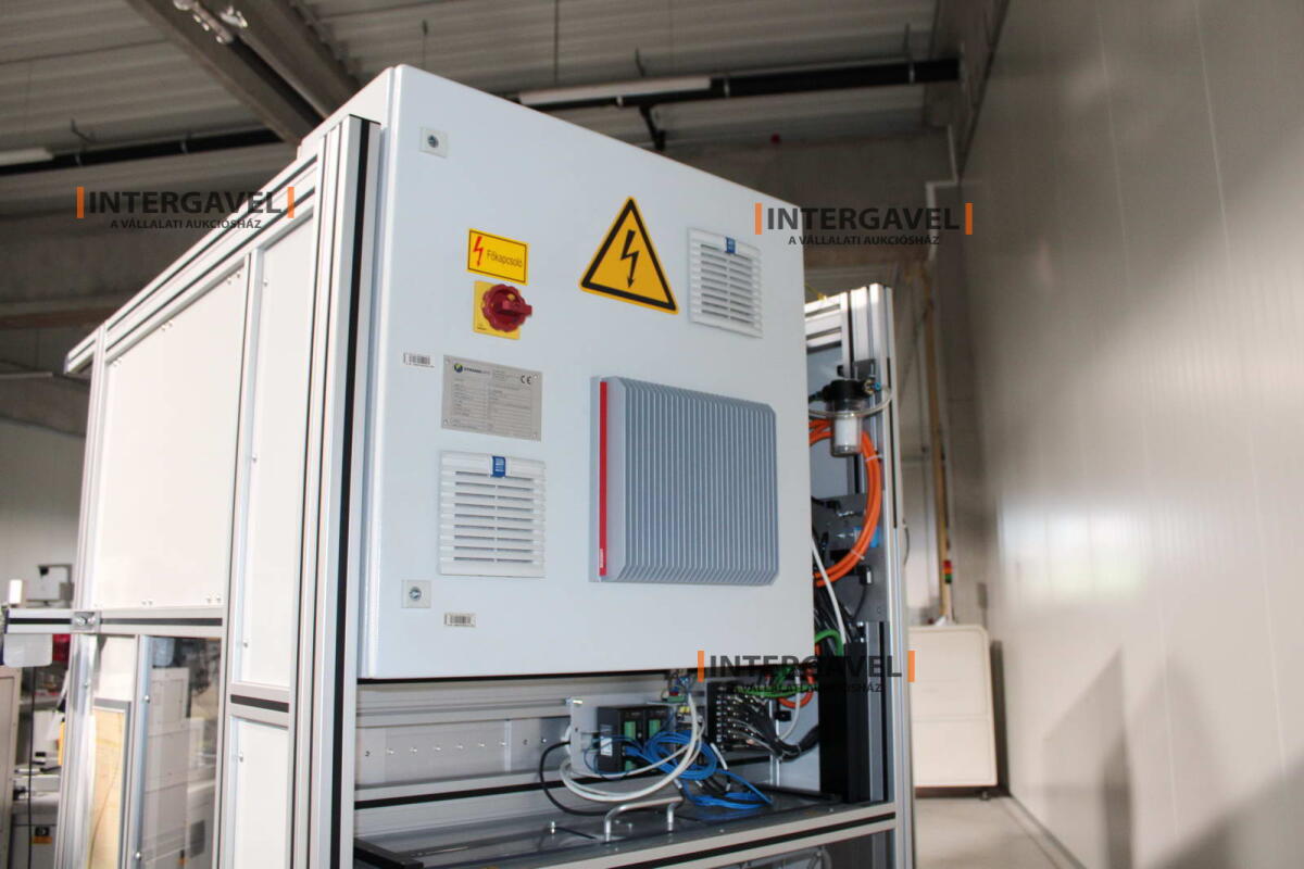 Bontott szerelő munkahely 24