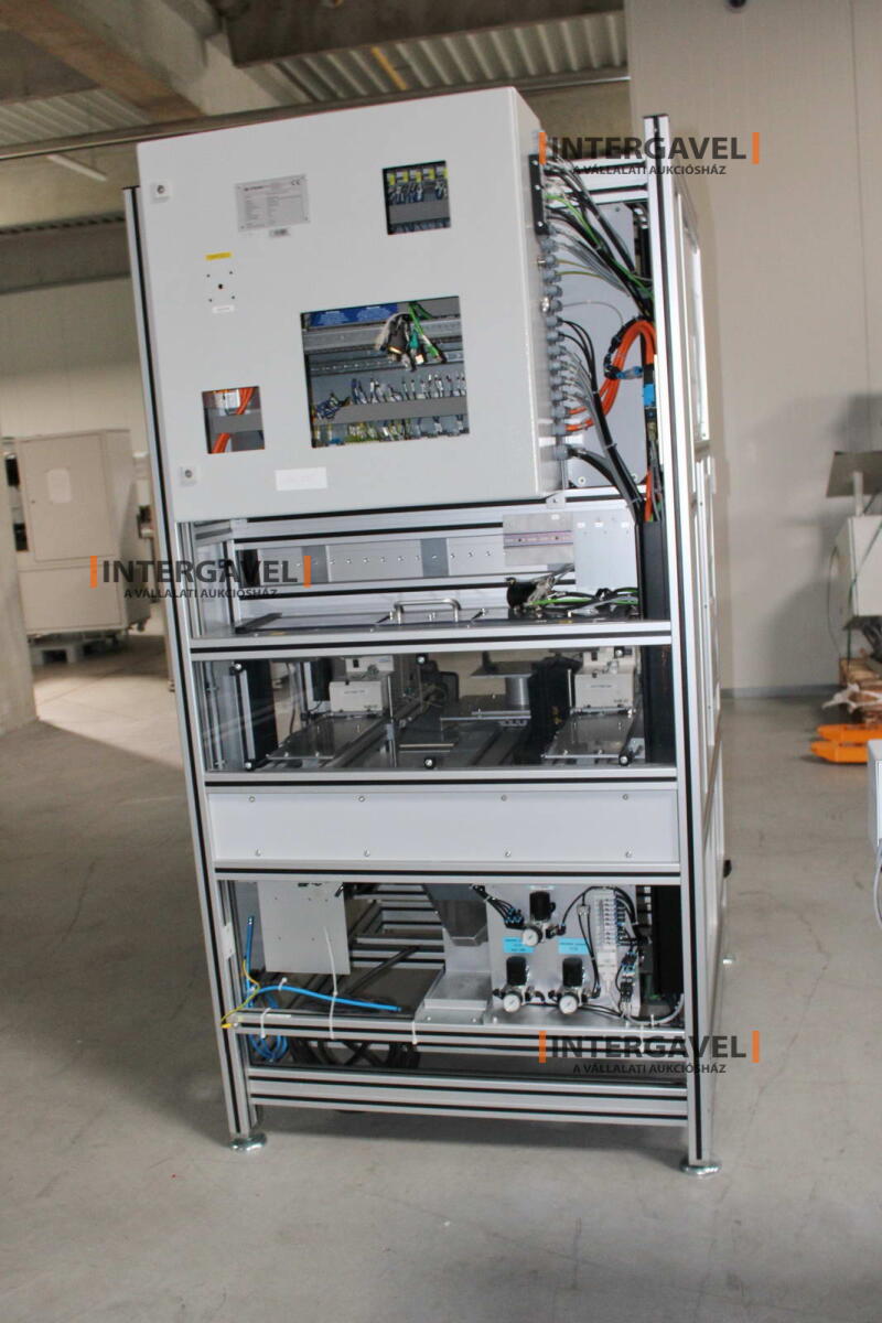 Bontott szerelő munkahely 2