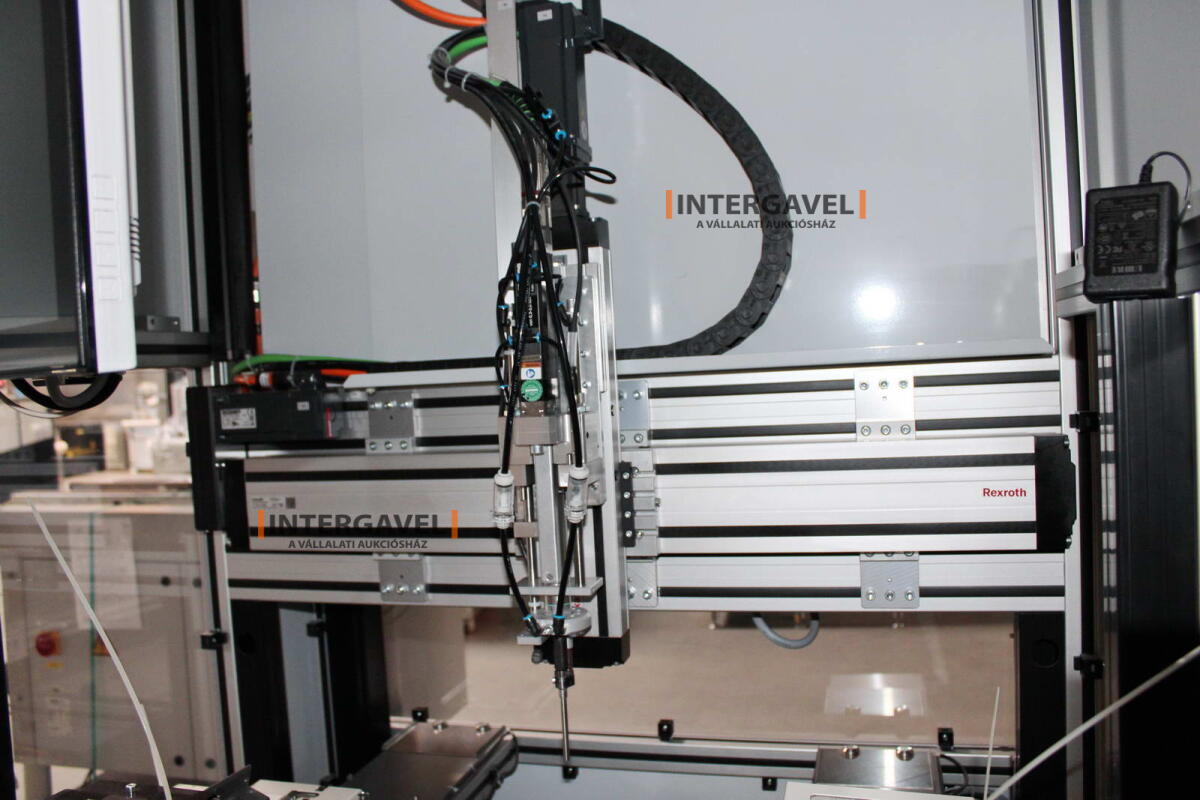 Bontott szerelő munkahely 5