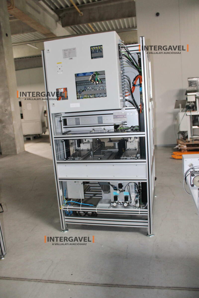 Bontott szerelő munkahely 16