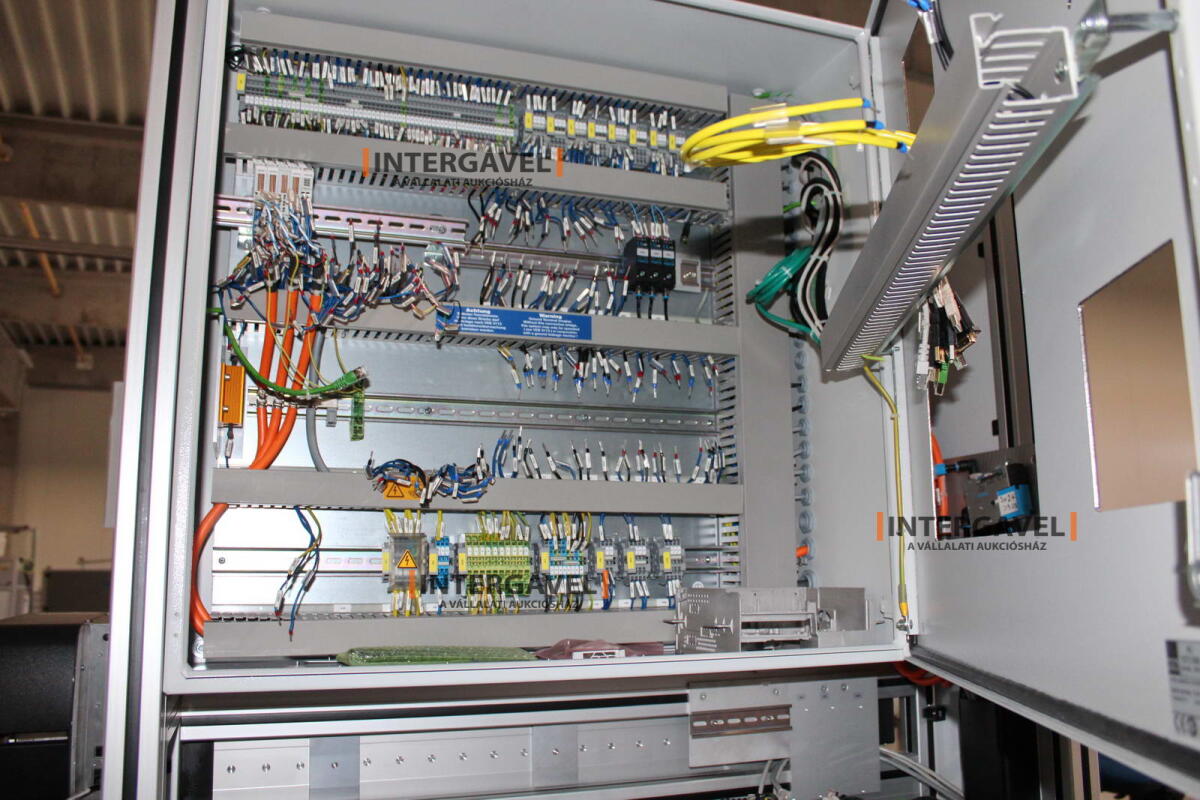 Bontott szerelő munkahely 19