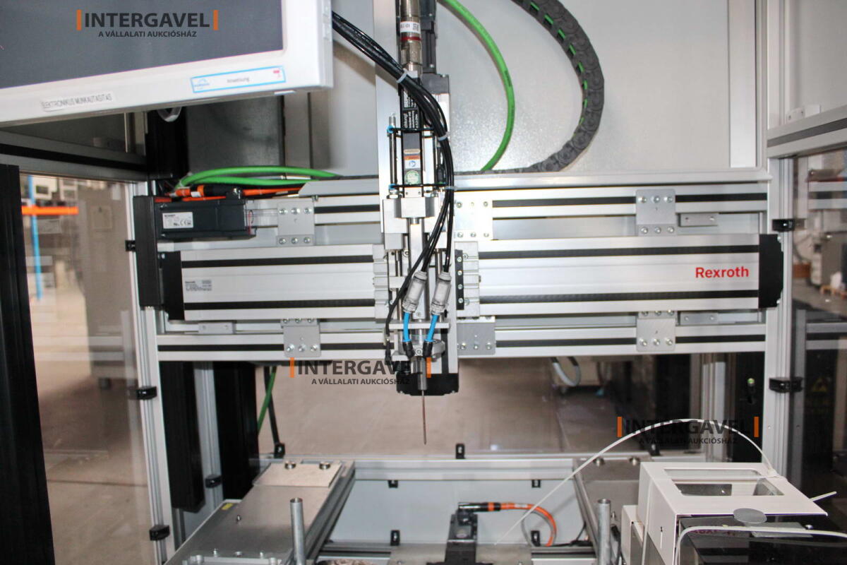 Bontott szerelő munkahely 7