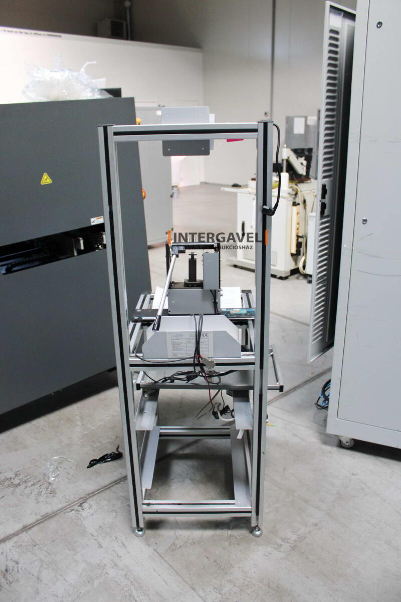 Bontott szerelő munkahely 3