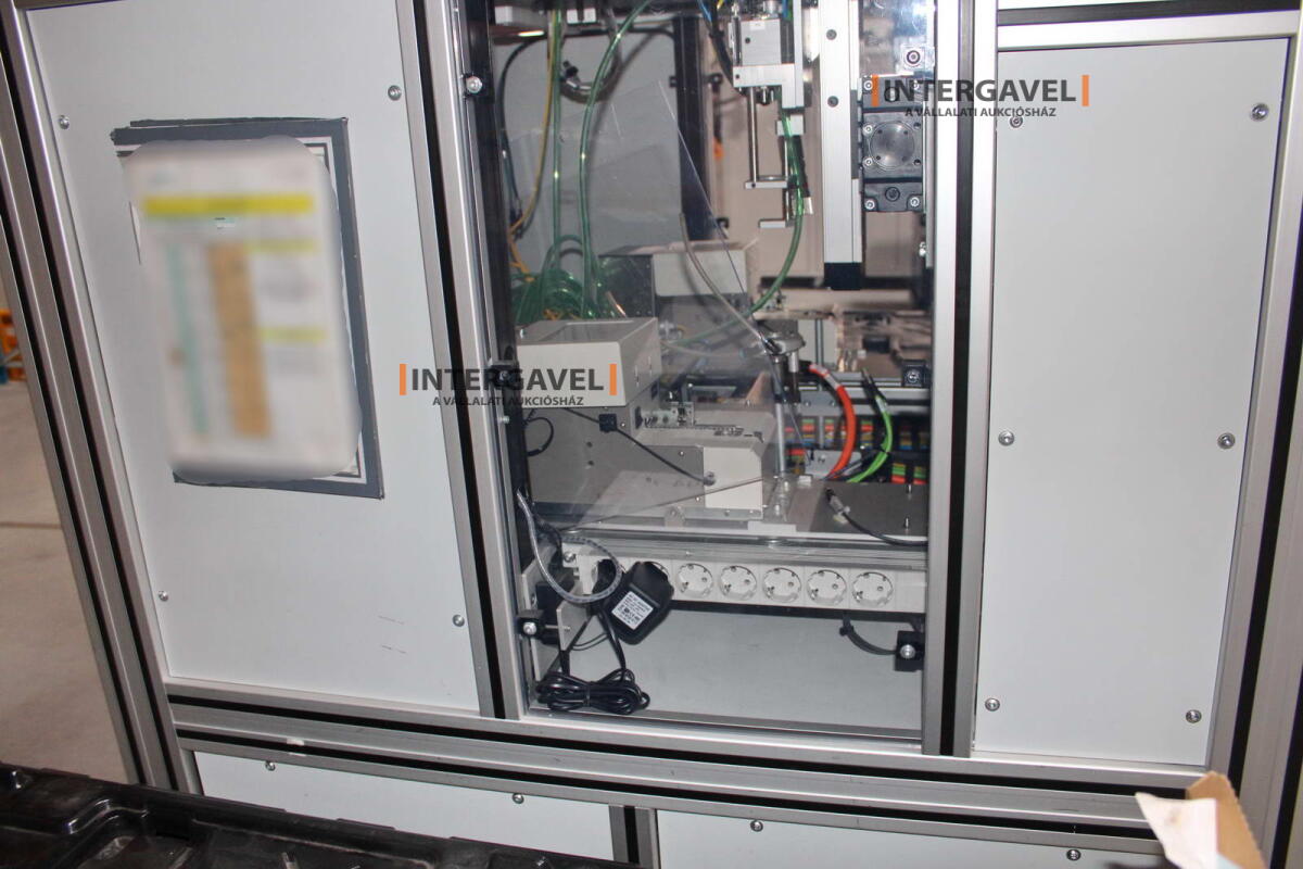 Bontott szerelő munkahely 10