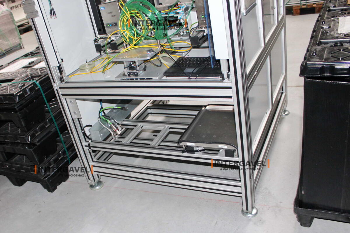 Bontott szerelő munkahely 11