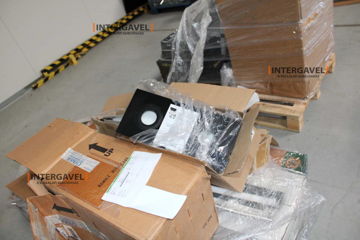 Vegyes alkatrészek 9