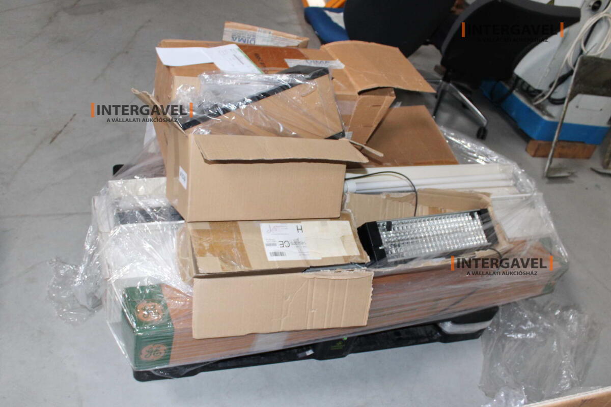 Vegyes alkatrészek 11