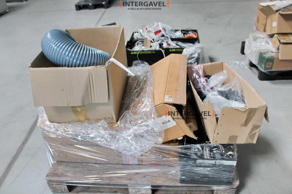 Vegyes alkatrészek 17