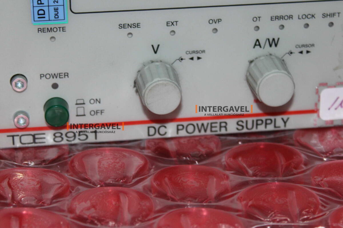 Tápegység (TCELLNER, TCE 8951) és RF terminal 2