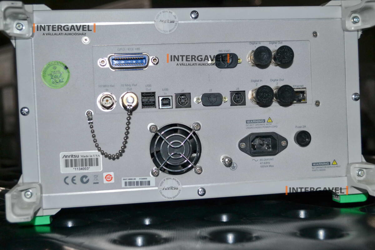 Signal generator (Rohde & Schwarz, SMB 100 A) és egyéb műszerek 15