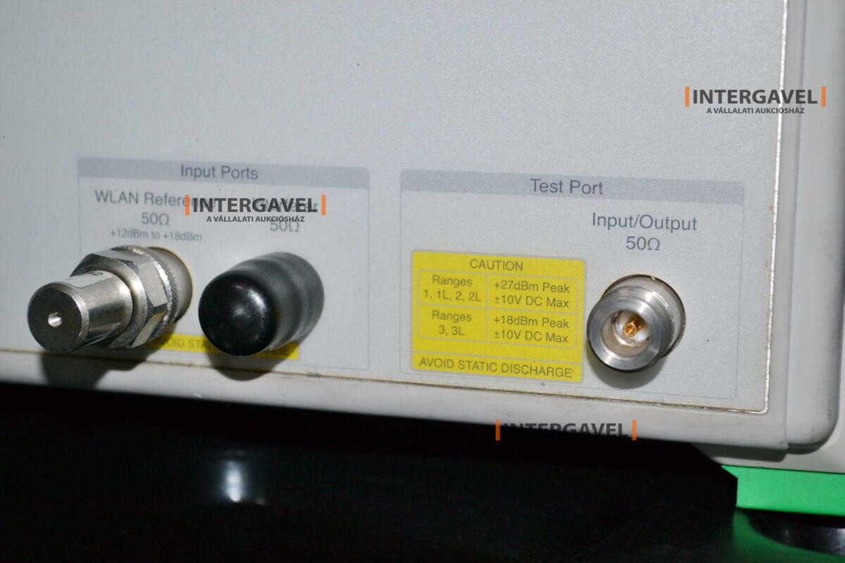 Signal generator (Rohde & Schwarz, SMB 100 A) és egyéb műszerek 16