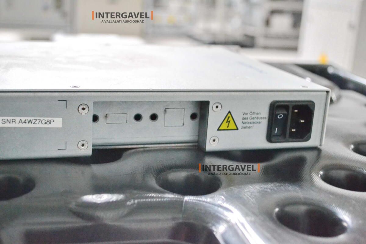 Signal generator (Rohde & Schwarz, SMB 100 A) és egyéb műszerek 26