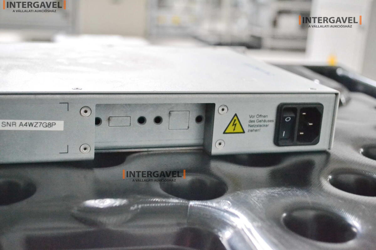 Signal generator (Rohde & Schwarz, SMB 100 A) és egyéb műszerek 26