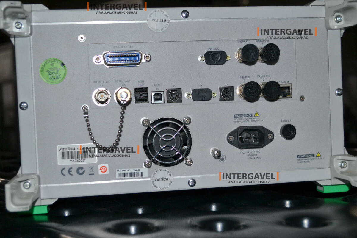 Signal generator (Rohde & Schwarz, SMB 100 A) és egyéb műszerek 15