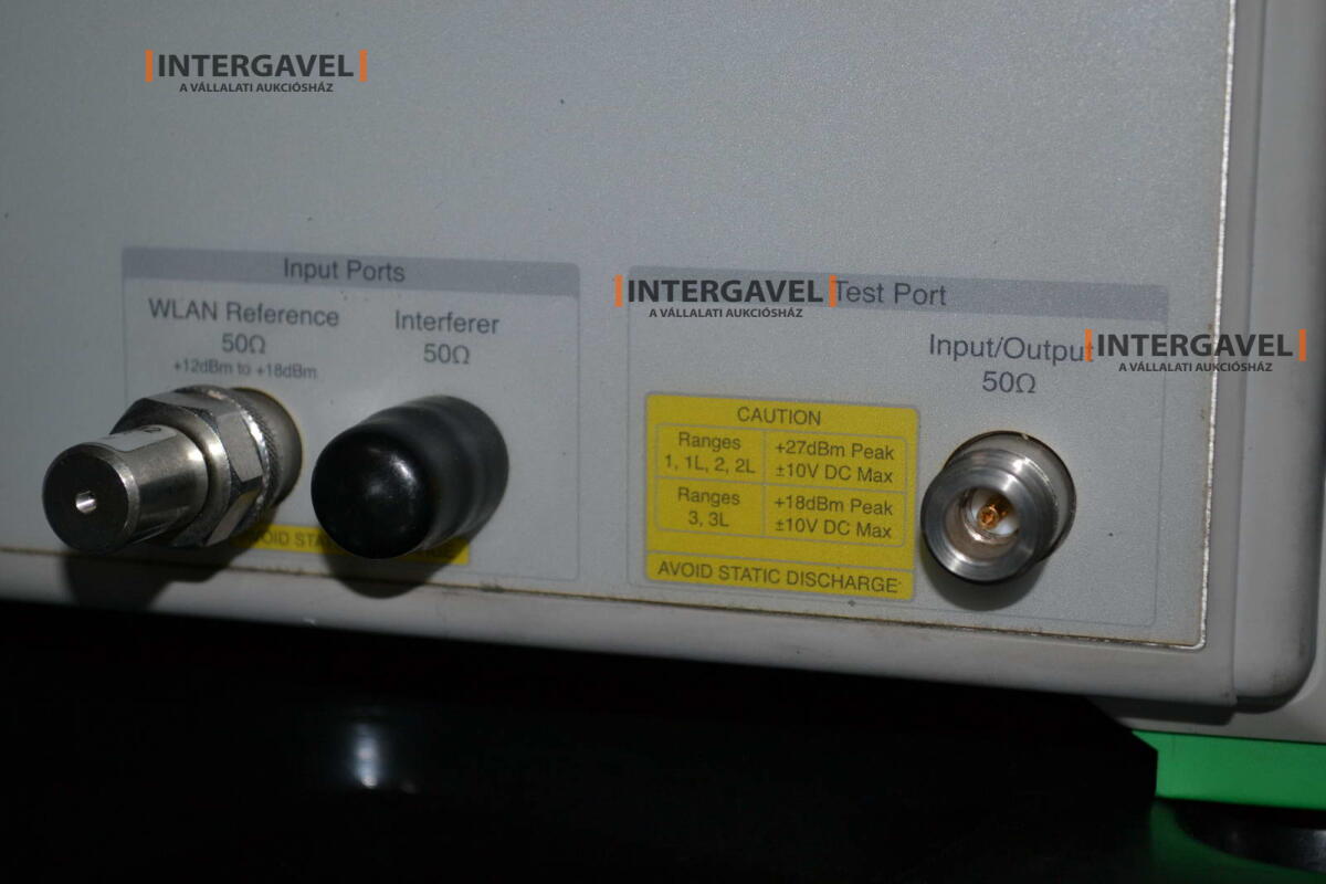 Signal generator (Rohde & Schwarz, SMB 100 A) és egyéb műszerek 16