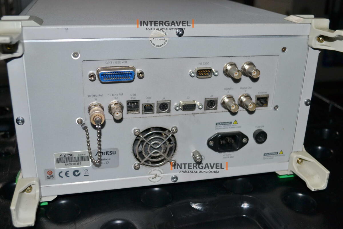 Signal generator (Rohde & Schwarz, SMB 100 A) és egyéb műszerek 31