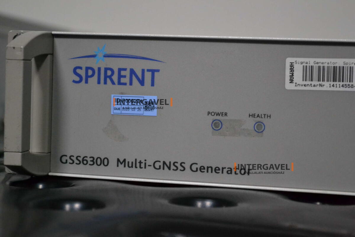 Signal generator (Rohde & Schwarz, SMB 100 A) és egyéb műszerek 29