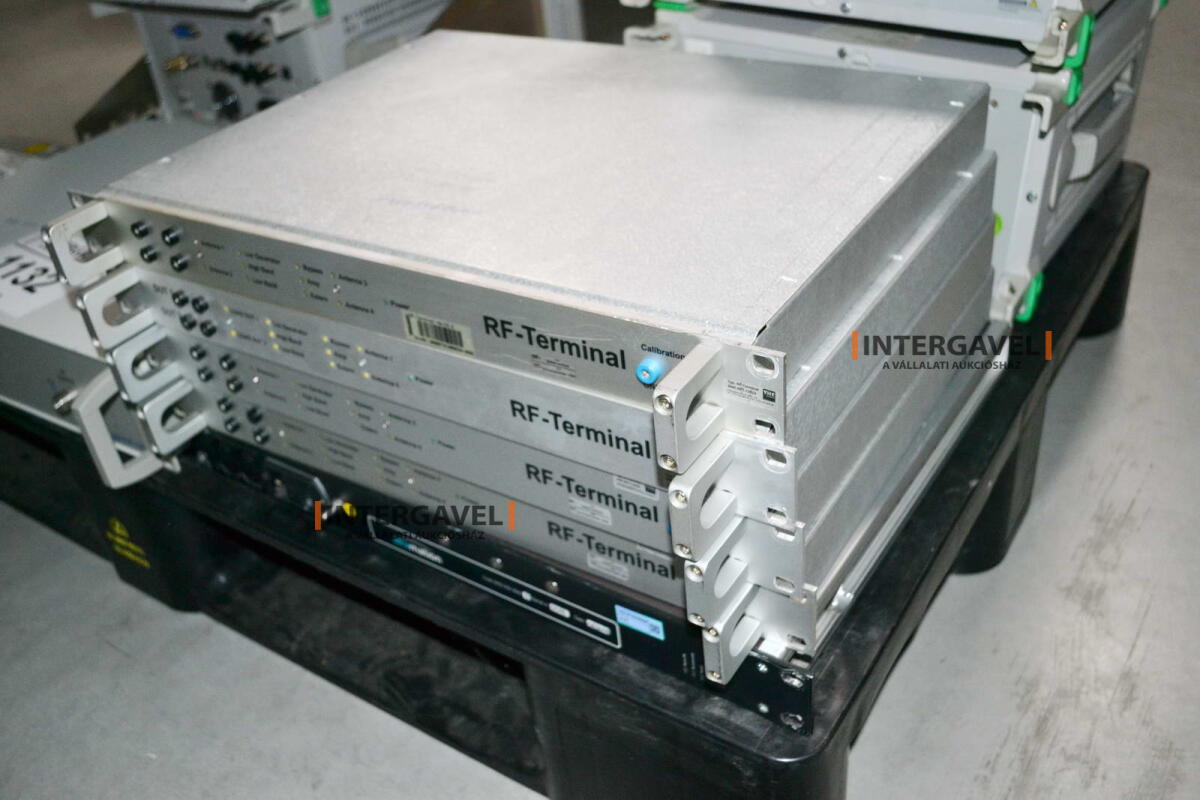 Tápegység (TCELLNER, TCE 8951) 17