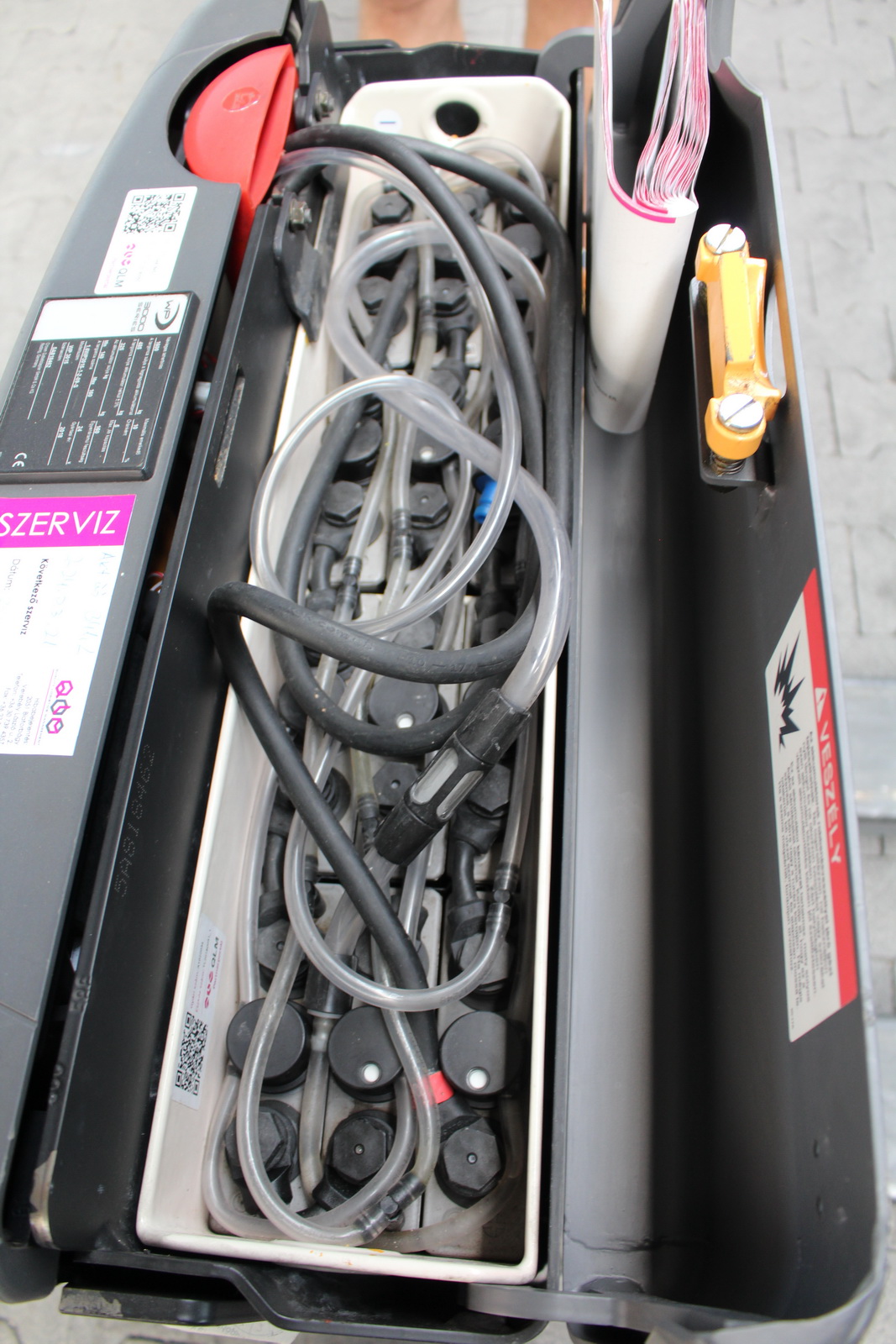 Elektromos raklapemelő 8