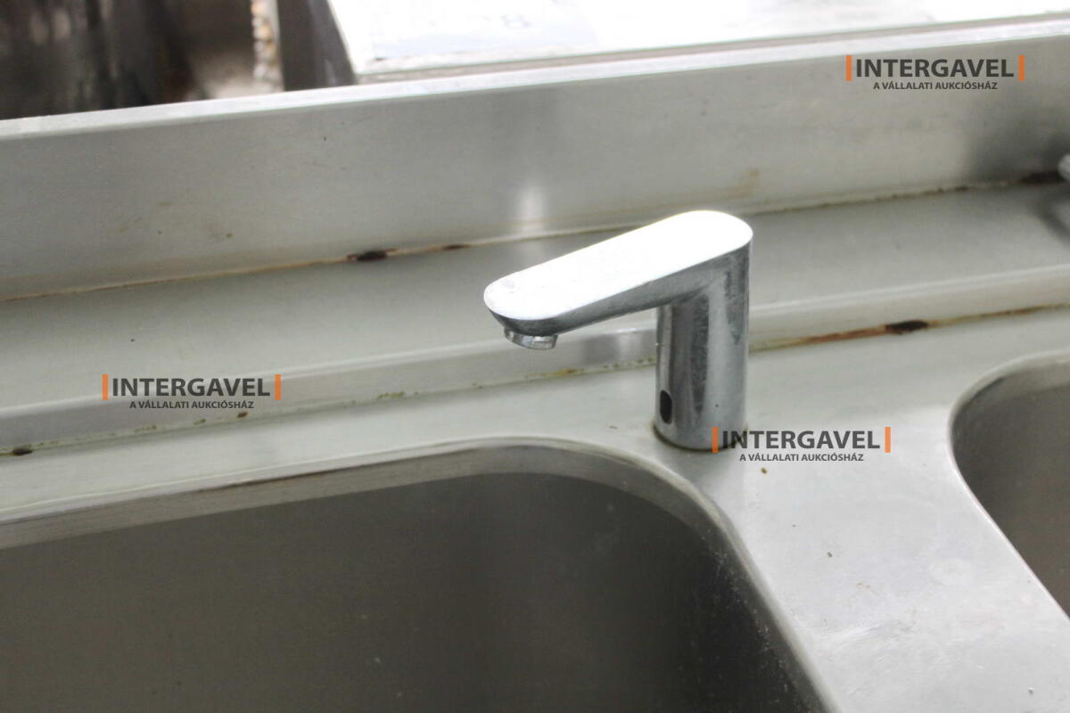 Nagykonyhai mosogató 4