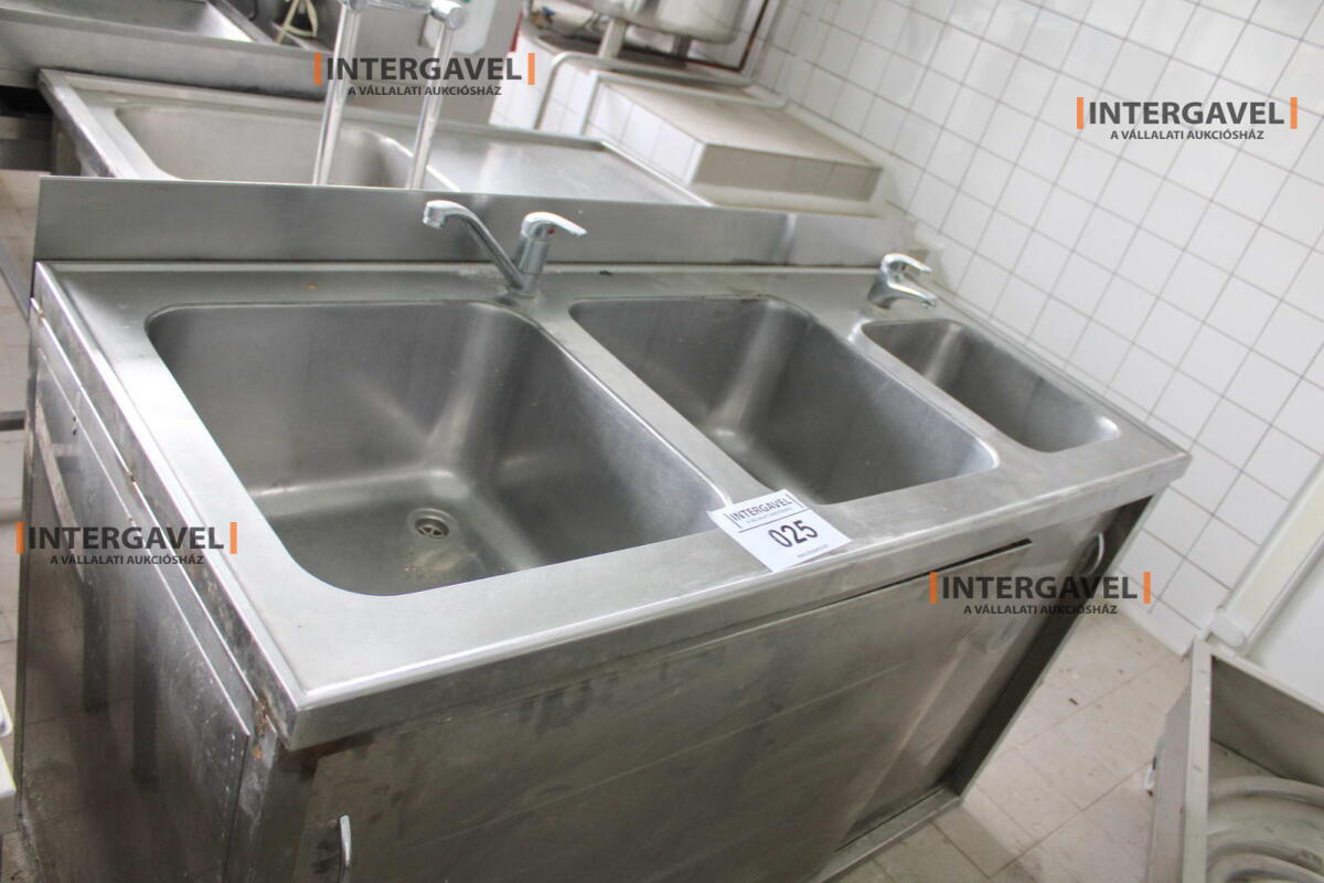 Nagykonyhai mosogató 3