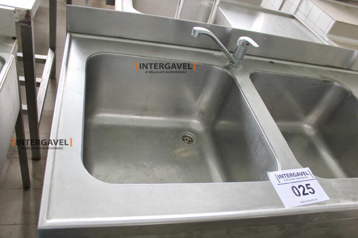 Nagykonyhai mosogató 4